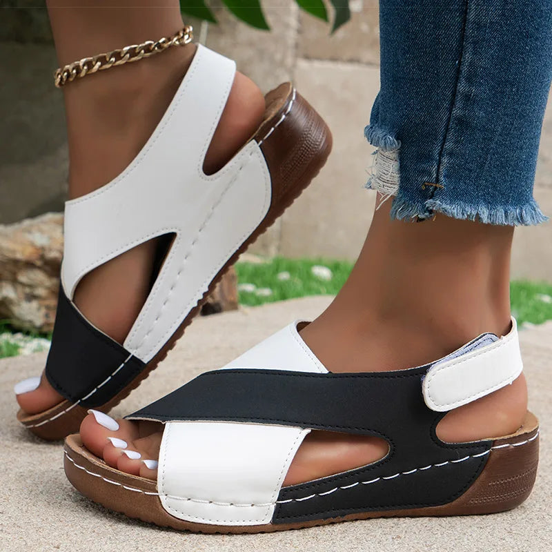 Contrast Color Wedge Sandals
