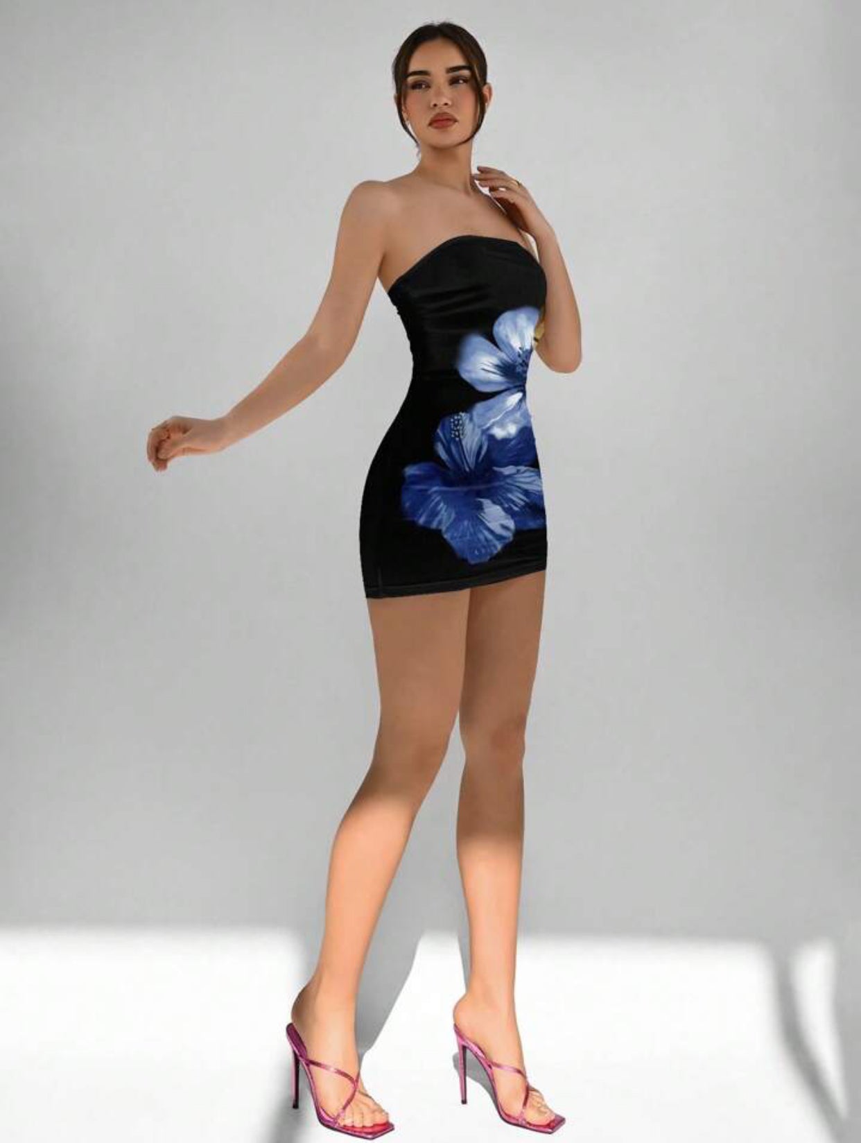 Aloruh Women's Casual Strapless Fitted Mini Graphic Dress