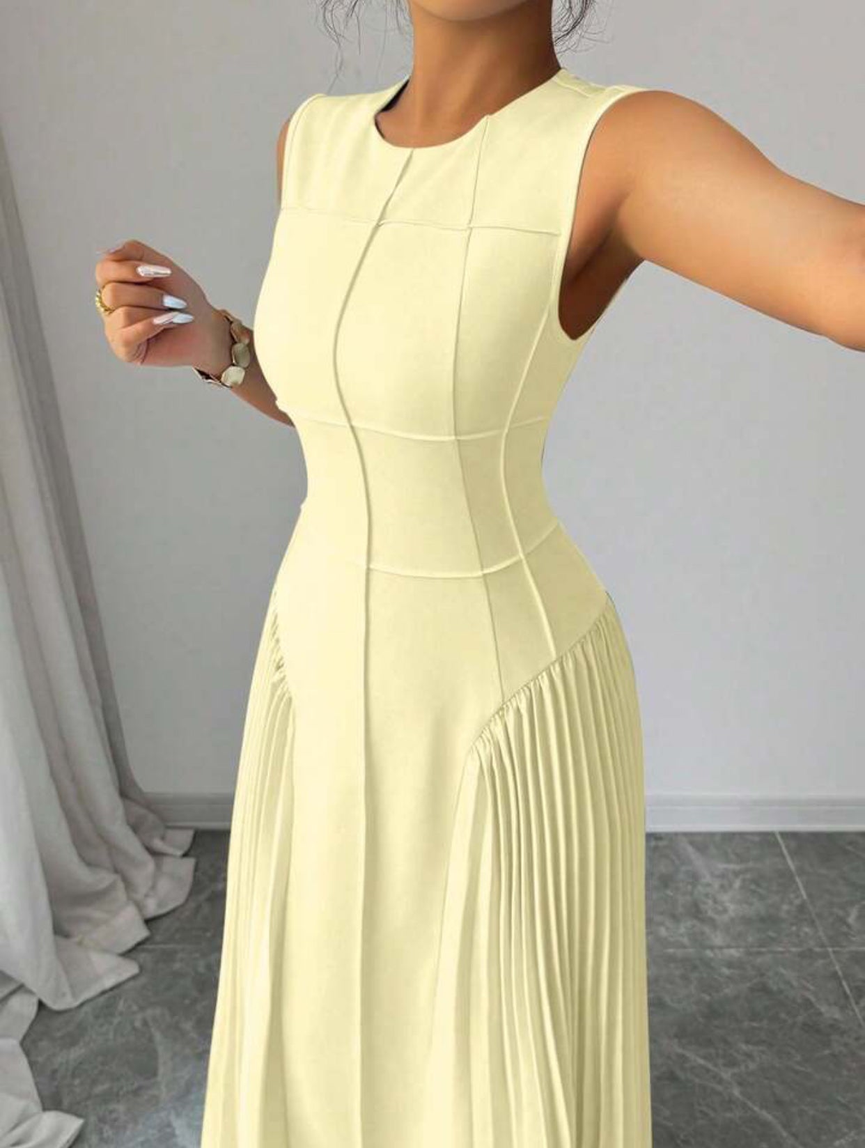 Chiquease Women's Minimalist Design