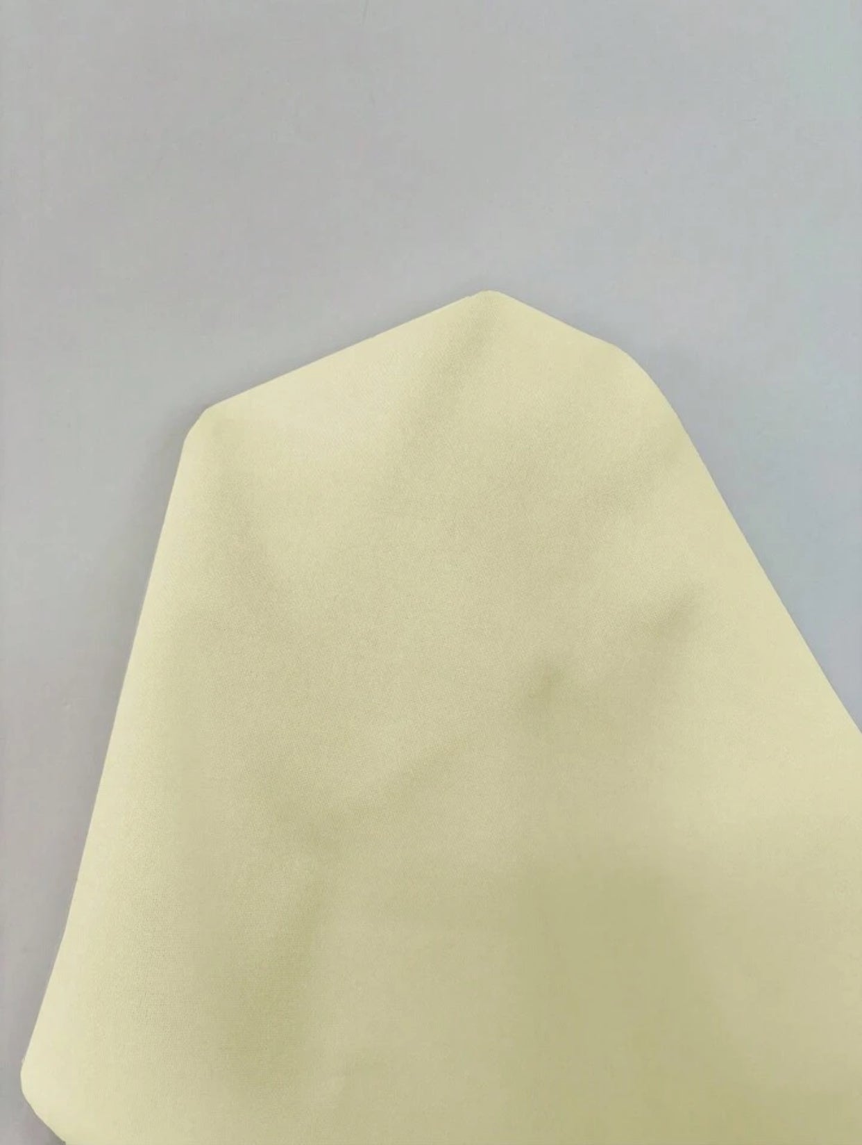 Chiquease Women's Minimalist Design